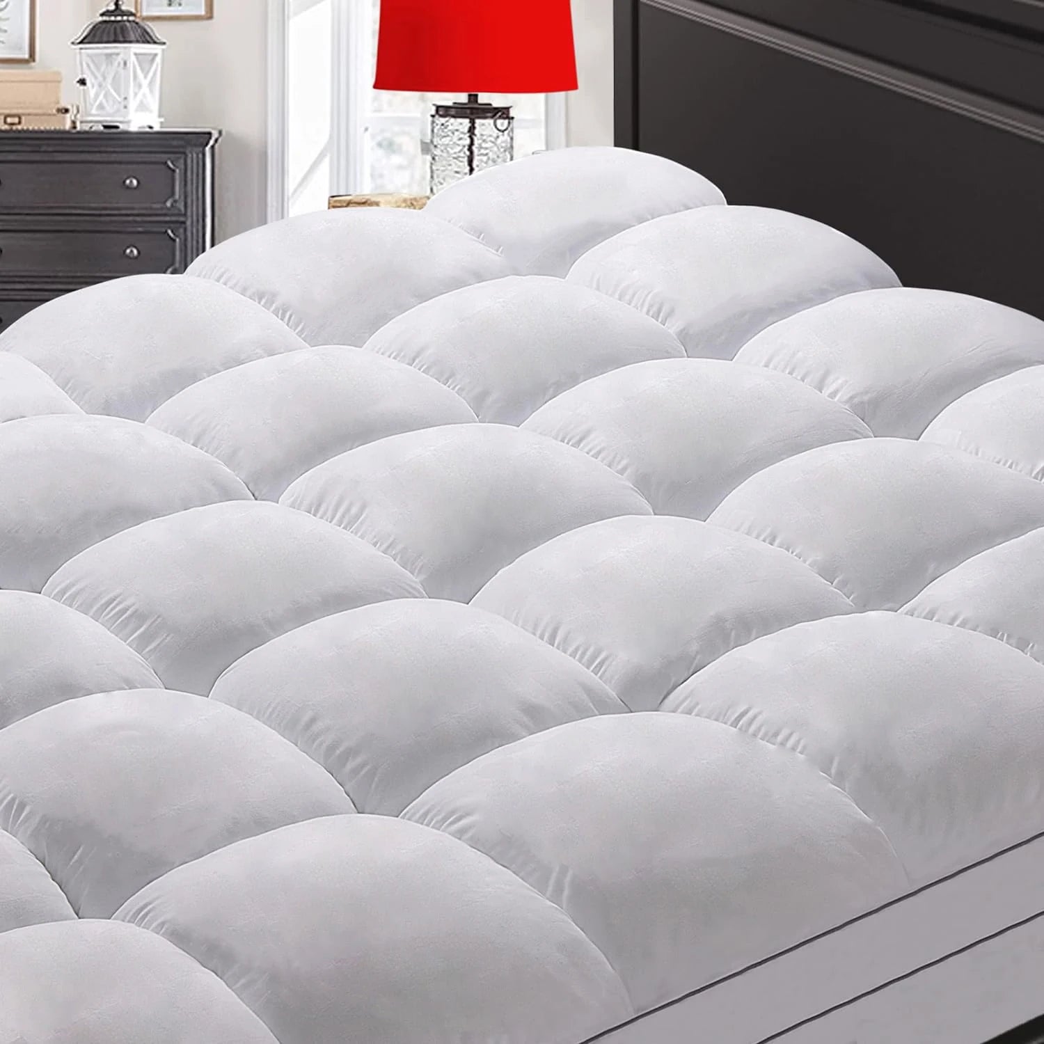 Extra Thick Cooling Mattress Topper with Down Alternative Filling