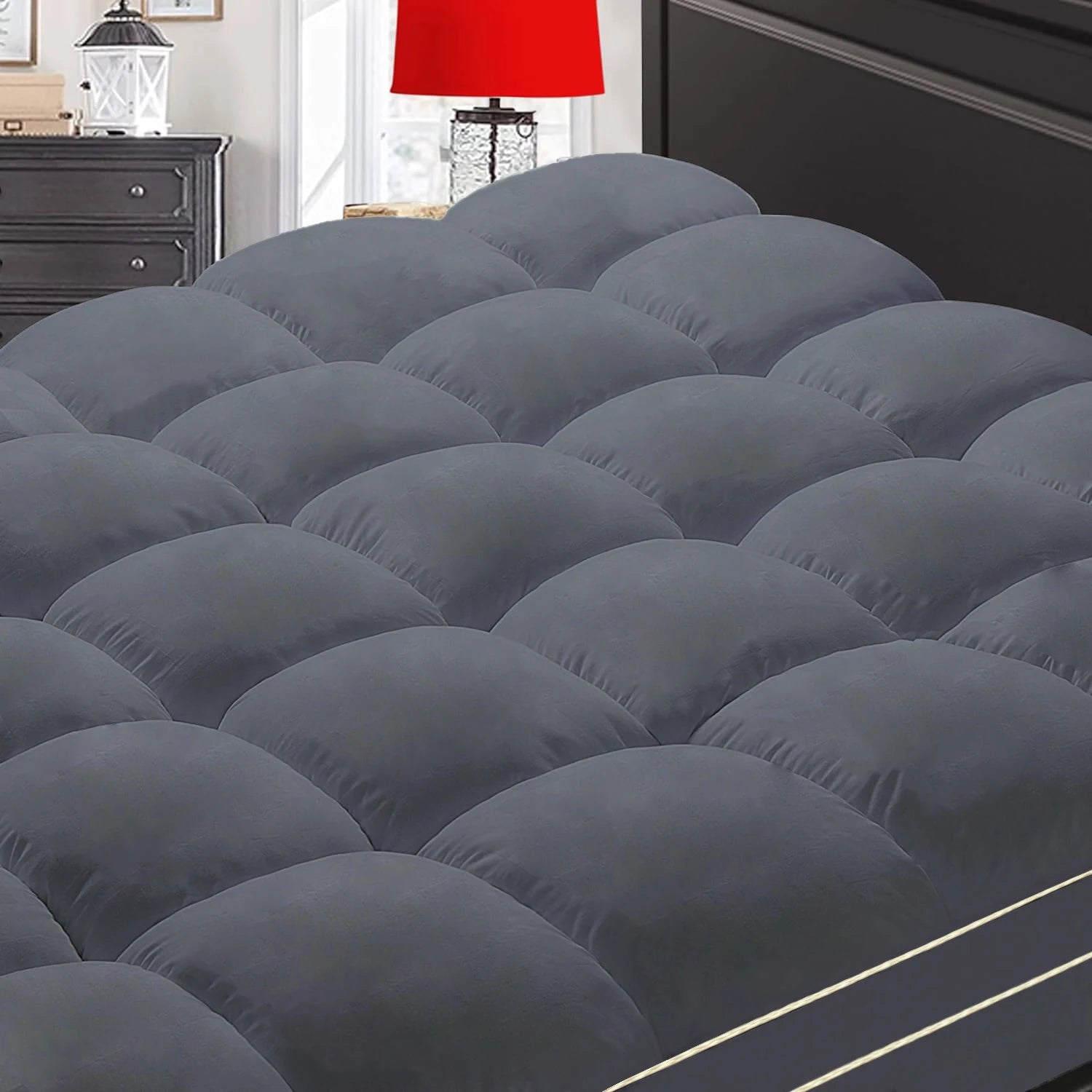 Extra Thick Cooling Mattress Topper with Down Alternative Filling